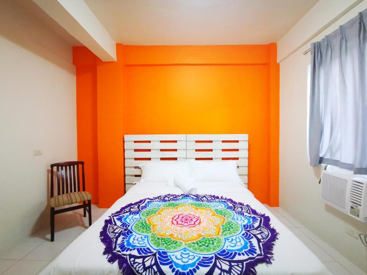 Innspired Hostel Ph In Makati, Metro Manila Makati City Екстериор снимка