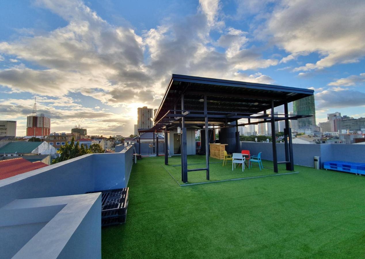 Innspired Hostel Ph In Makati, Metro Manila Makati City Екстериор снимка